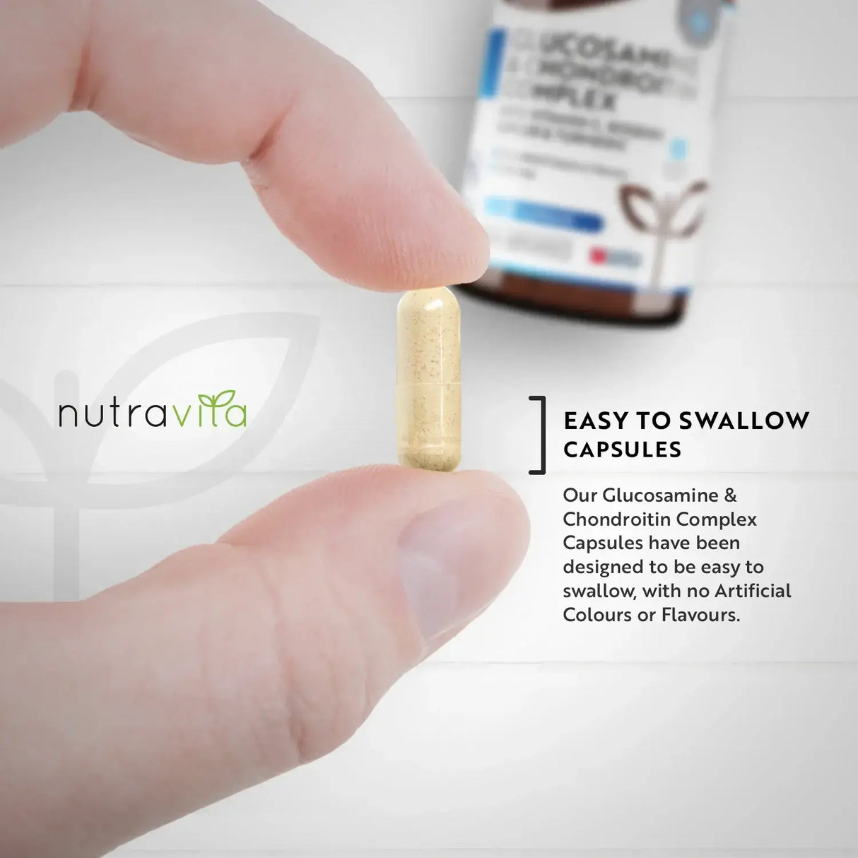 Glucosamine Chondroïtine /180 capsules, 90 jours/ avec curcuma, gingembre et vitamine C <tc>Nutravita</tc>