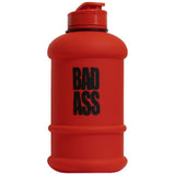 <tc>BAD ASS</tc> Pichet | Rouge avec logo noir - 1300 ml